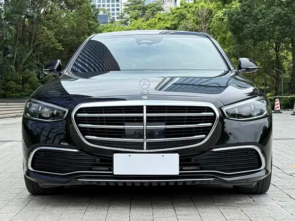 Mercedes-Benz S-Class 2023