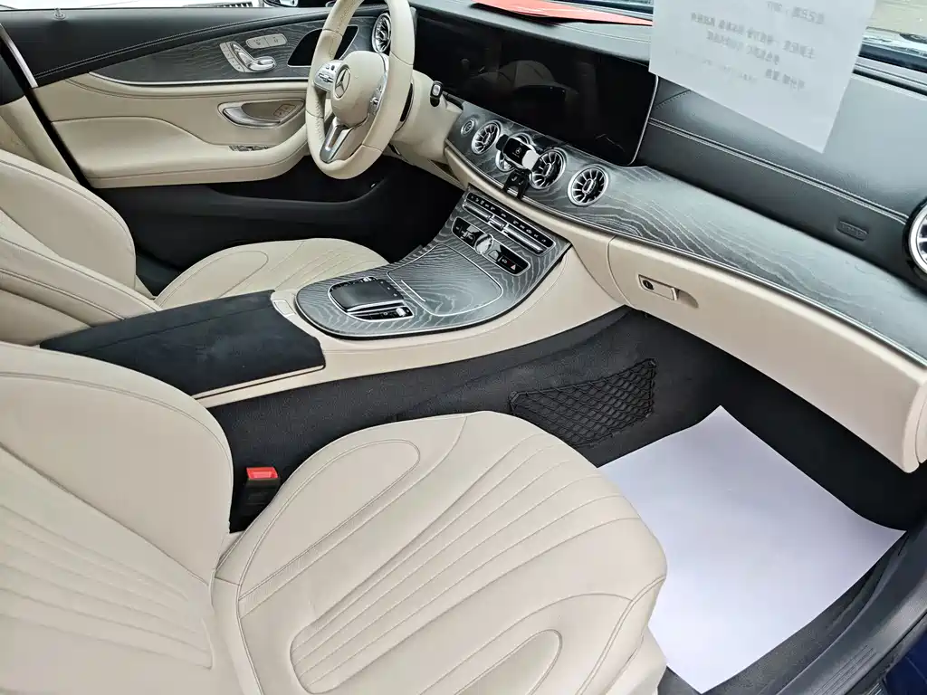 Mercedes-Benz CLS 2019 — фото 12