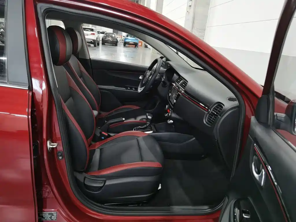 Kia KX CROSS 2018 — фото 23