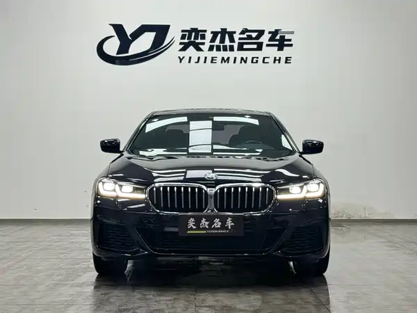 BMW 5 Series 2022