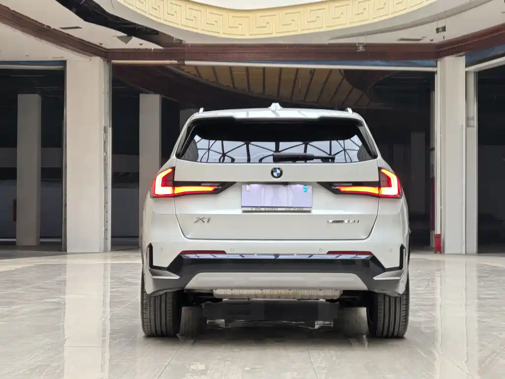 BMW X1 2023 — фото 11
