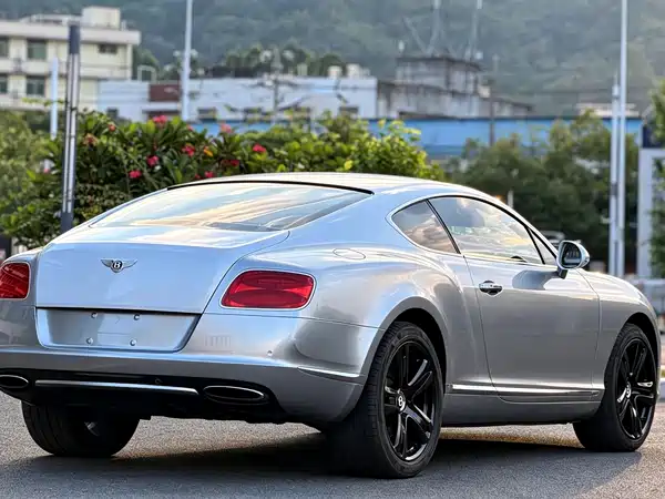Bentley Continental 2014
