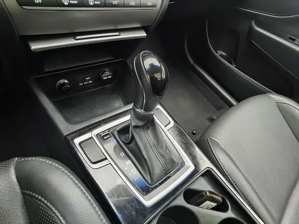 Hyundai Mistra 2015 — фото 13