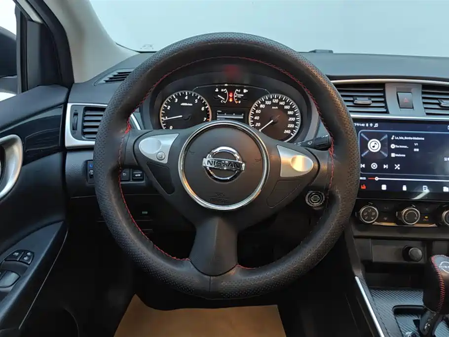 Nissan Sylphy 2025 — фото 15