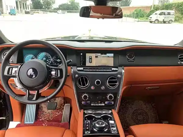 Rolls-Royce Cullinan 2020