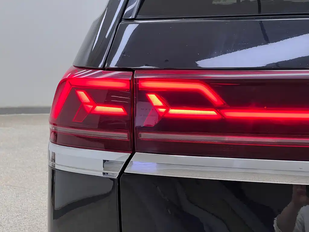 Volkswagen Teramont 2022 — фото 23