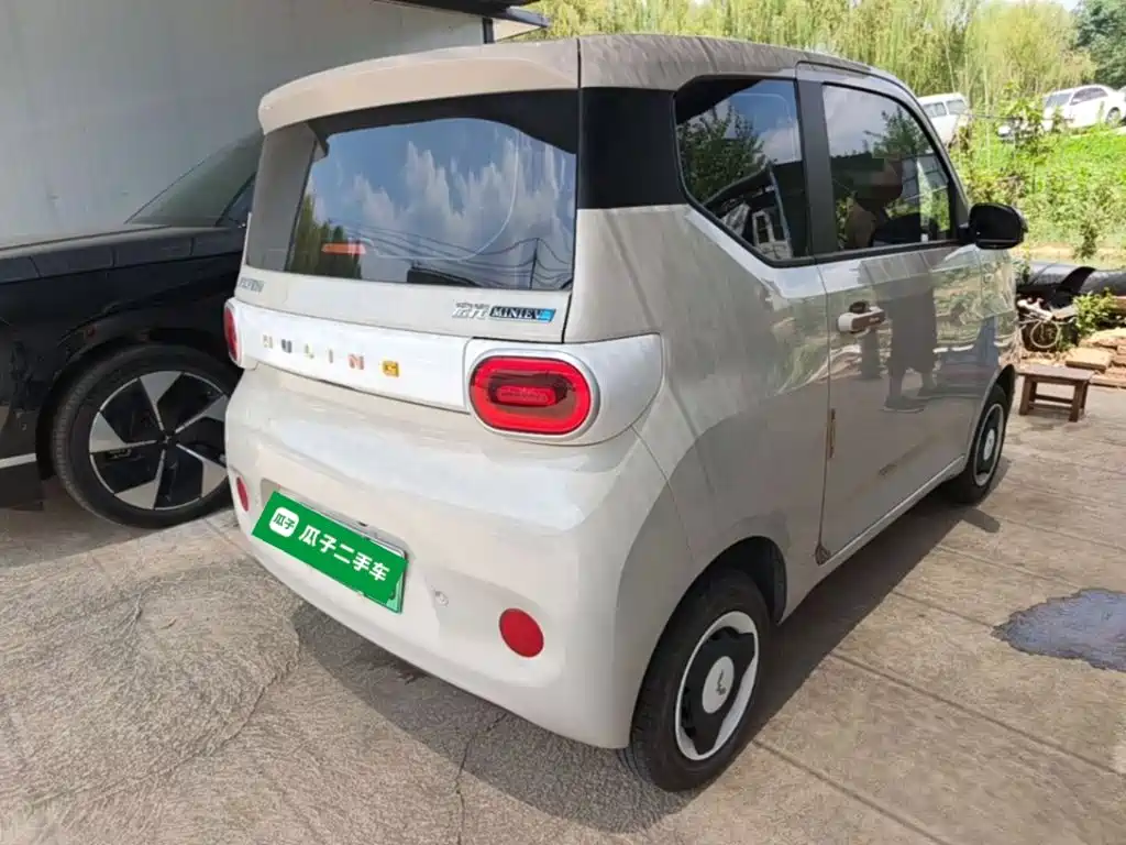 Wuling Hongguang MINIEV 2024
