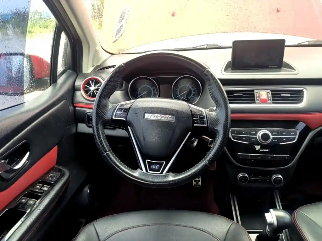 Haval H1 2017 — фото 11