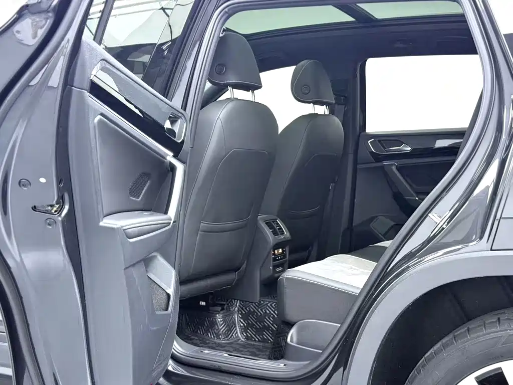 Volkswagen Tayron 2021