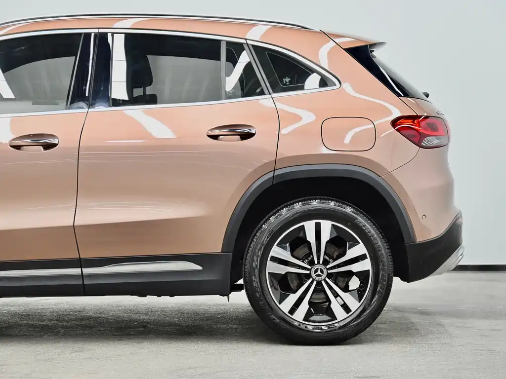 Mercedes-Benz GLA 2020 — фото 22