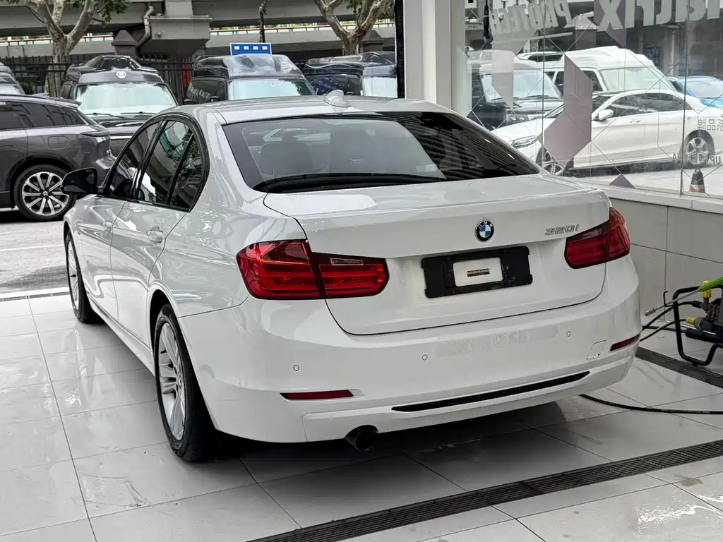 BMW 3 Series 2013
