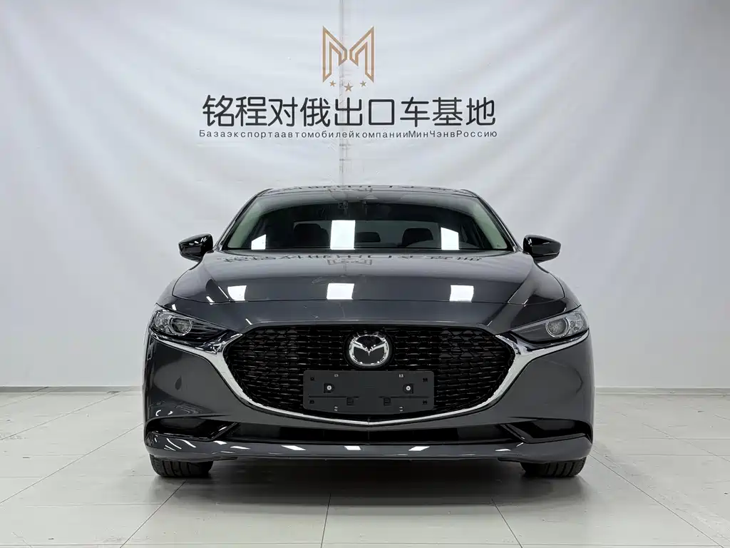 Mazda 3 Axela 2023