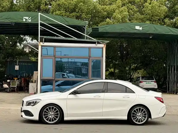 Mercedes-Benz CLA 2018