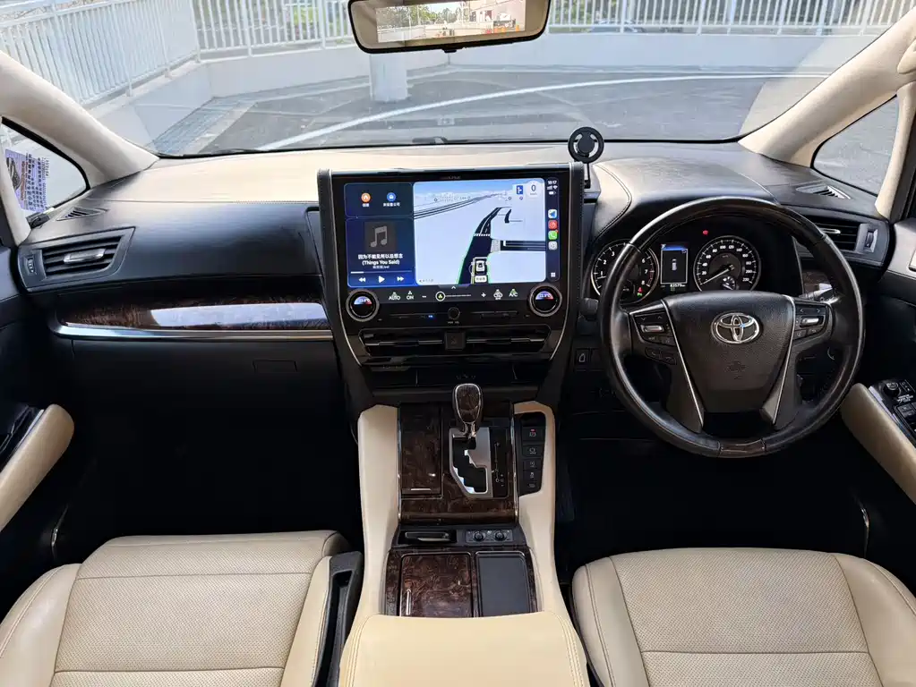 Toyota Alphard 2019 — фото 5