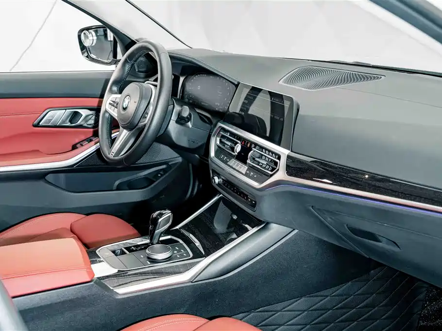 BMW 3 Series 2022 — фото 17