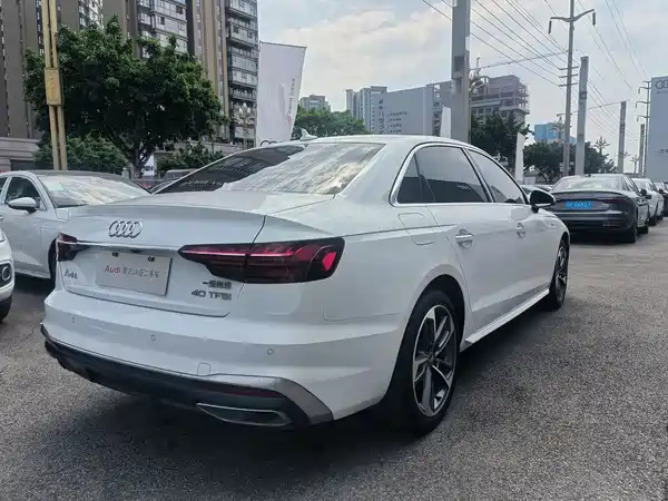 Audi A4L 2020