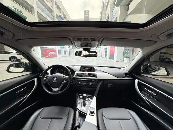 BMW 3 Series 2015