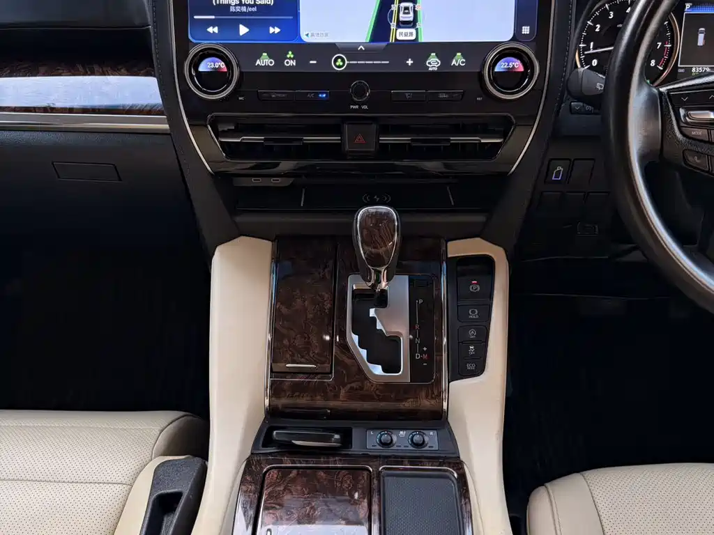Toyota Alphard 2019 — фото 8
