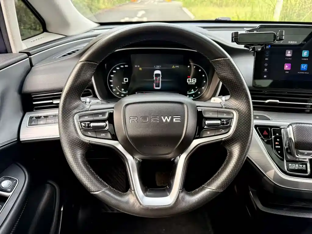 Roewe iMAX8 2021 — фото 13