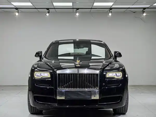 Rolls-Royce Ghost 2015