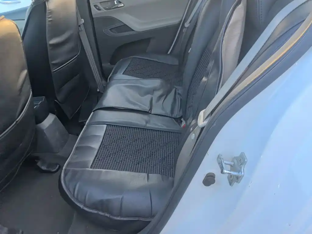 Chevrolet Sail 2017 — фото 17