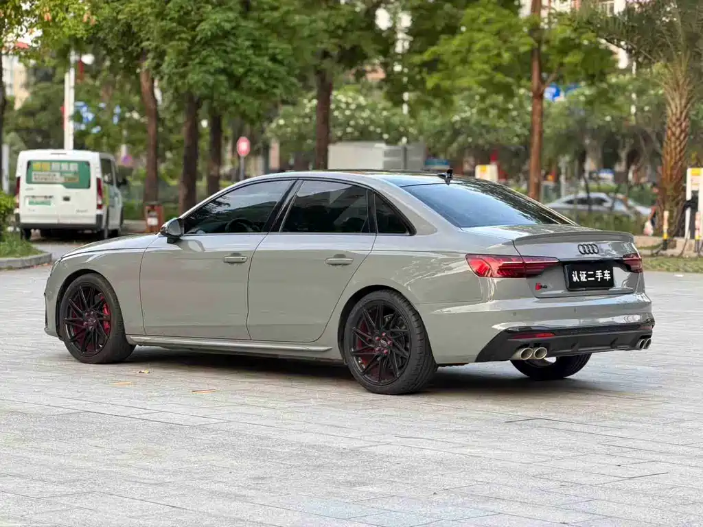 Audi S4 2022