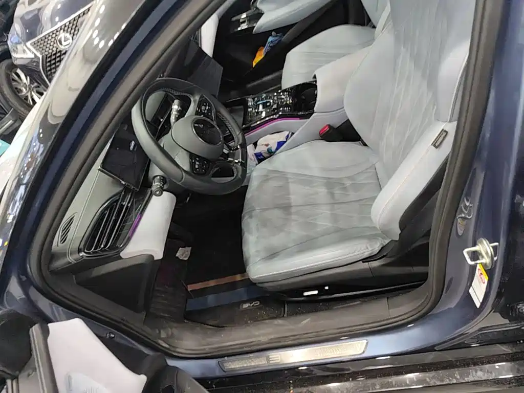 BYD Seal 2023 — фото 15