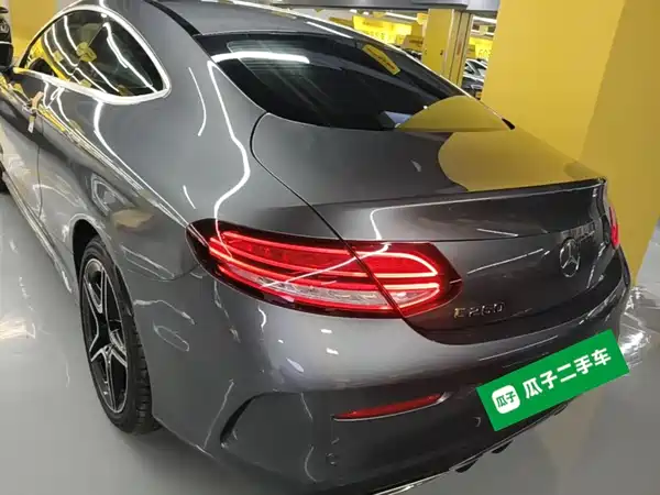 Mercedes-Benz C-Class 2019