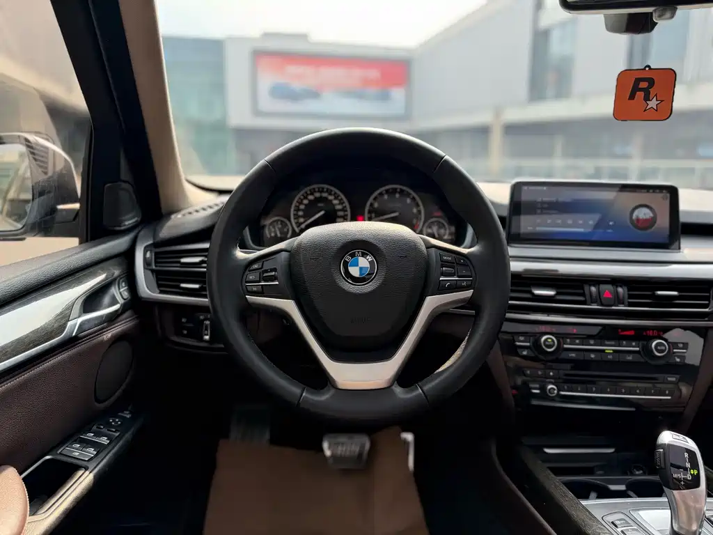 BMW X5 2015 — фото 16