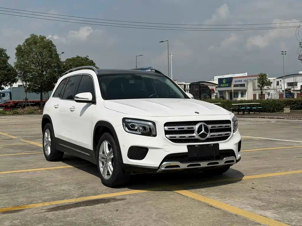 Mercedes-Benz GLB 2020