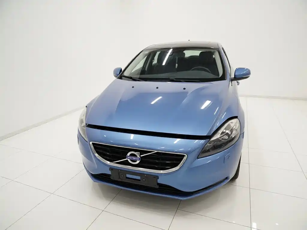 Volvo V40 2016