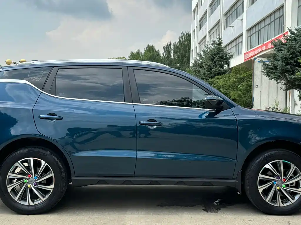 Geely Vision X6 2022