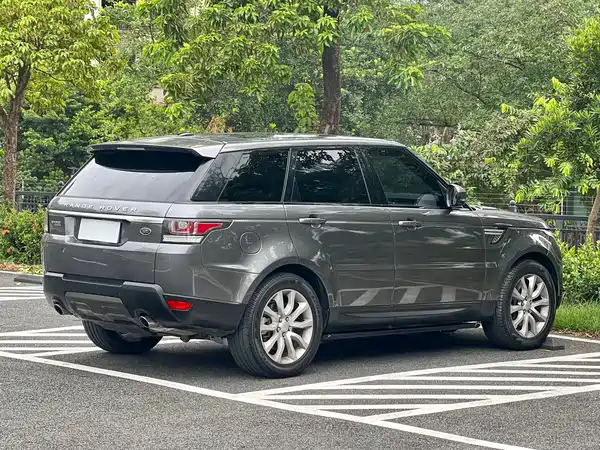 Land Rover Range Rover Sport 2016