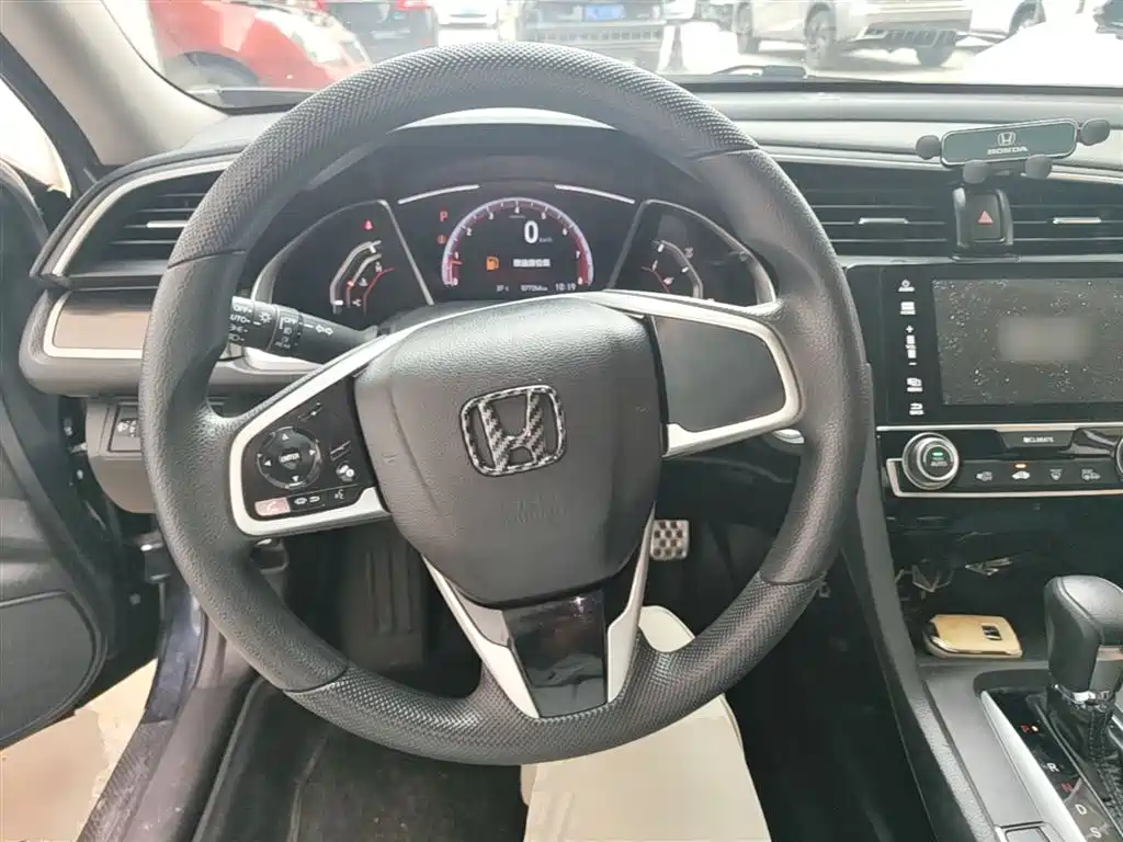 Honda Civic 2019 — фото 11