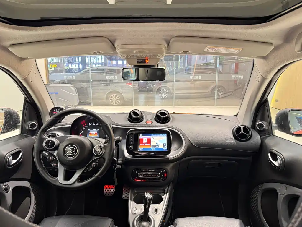 Brabus Smart Fortwo 2017 — фото 20