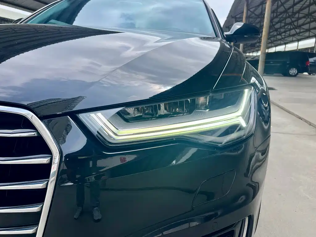 Audi A6L 2018 — фото 4