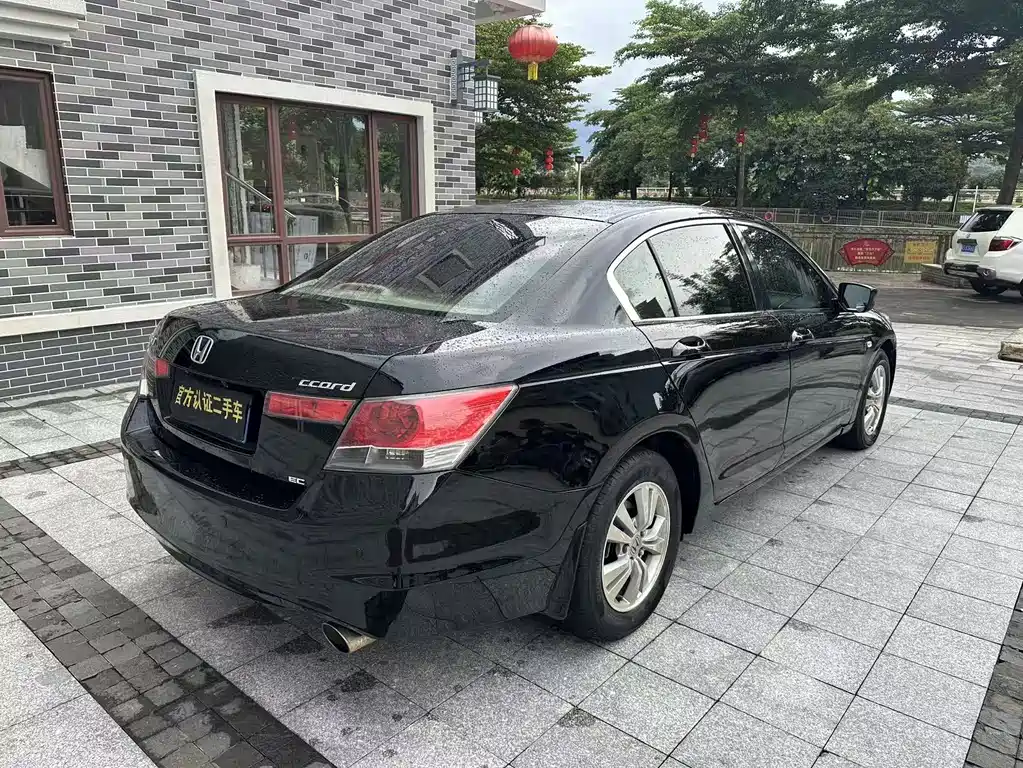 Honda Accord 2009