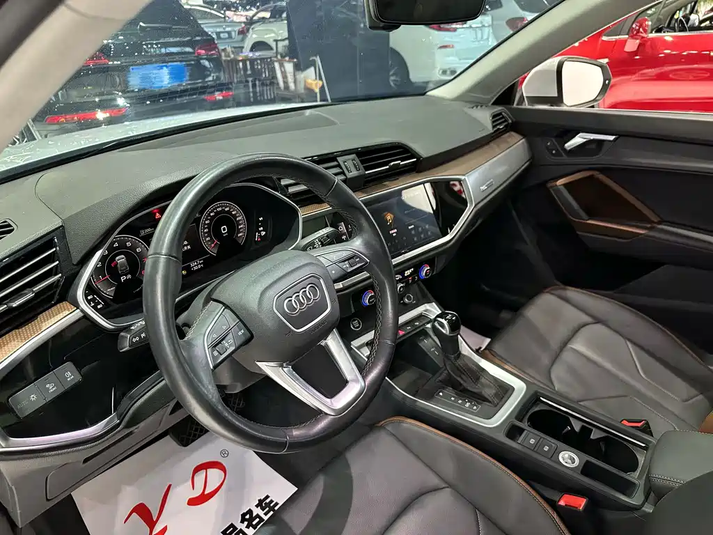 Audi Q3 2022