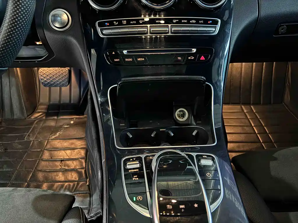 Mercedes-Benz C-Class 2017 — фото 8