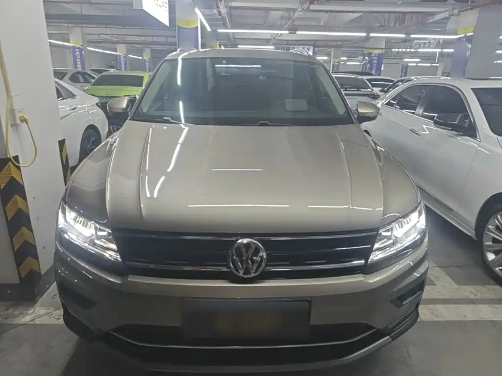 Volkswagen Tiguan 2018 — фото 3