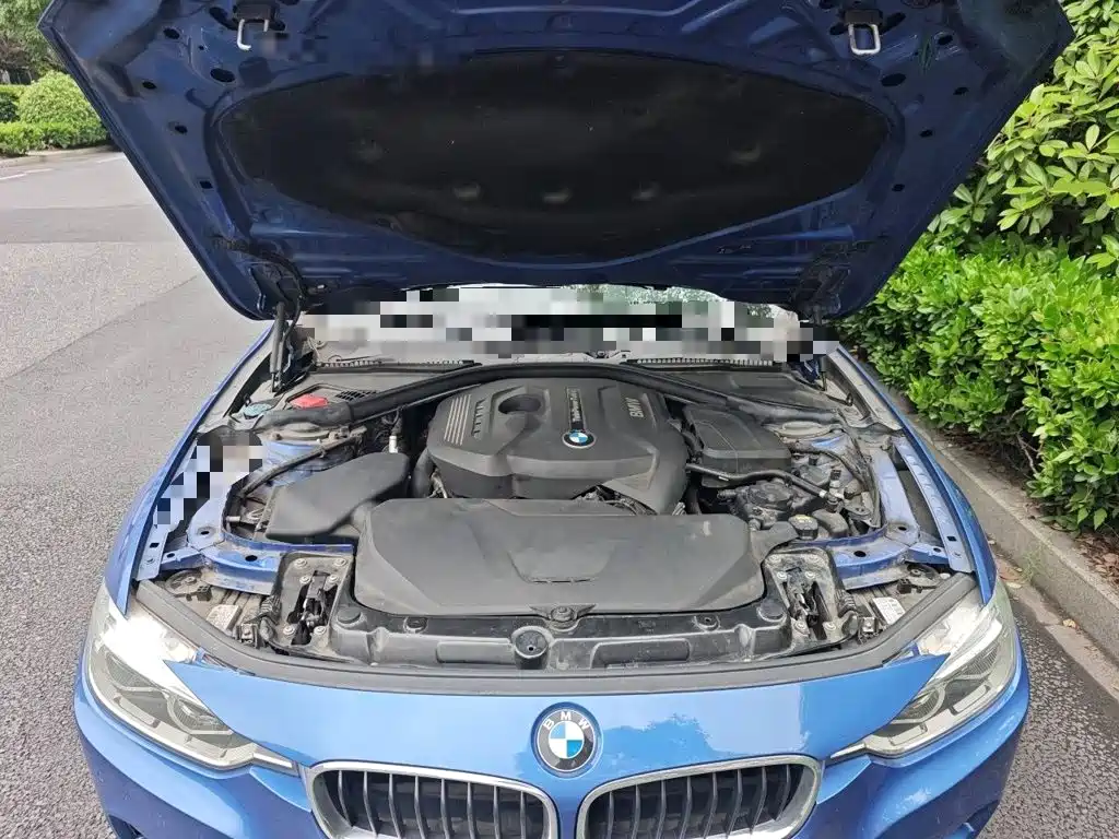 BMW 3 Series 2017 — фото 11