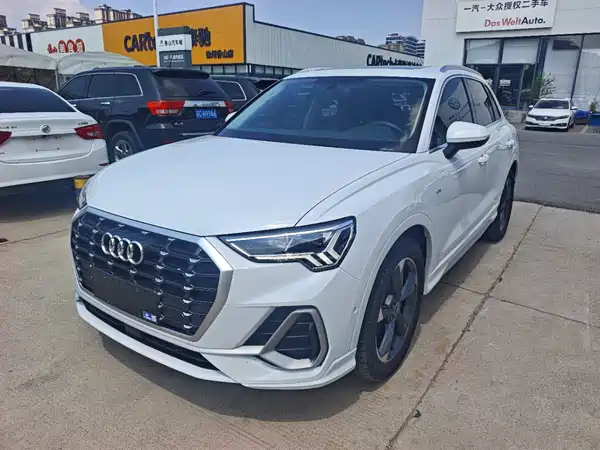 Audi Q3 2022