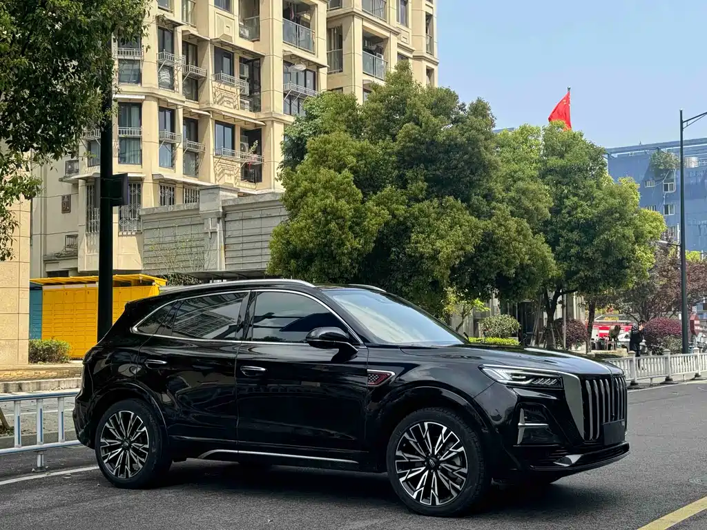 Hongqi HS5 2023 — фото 3