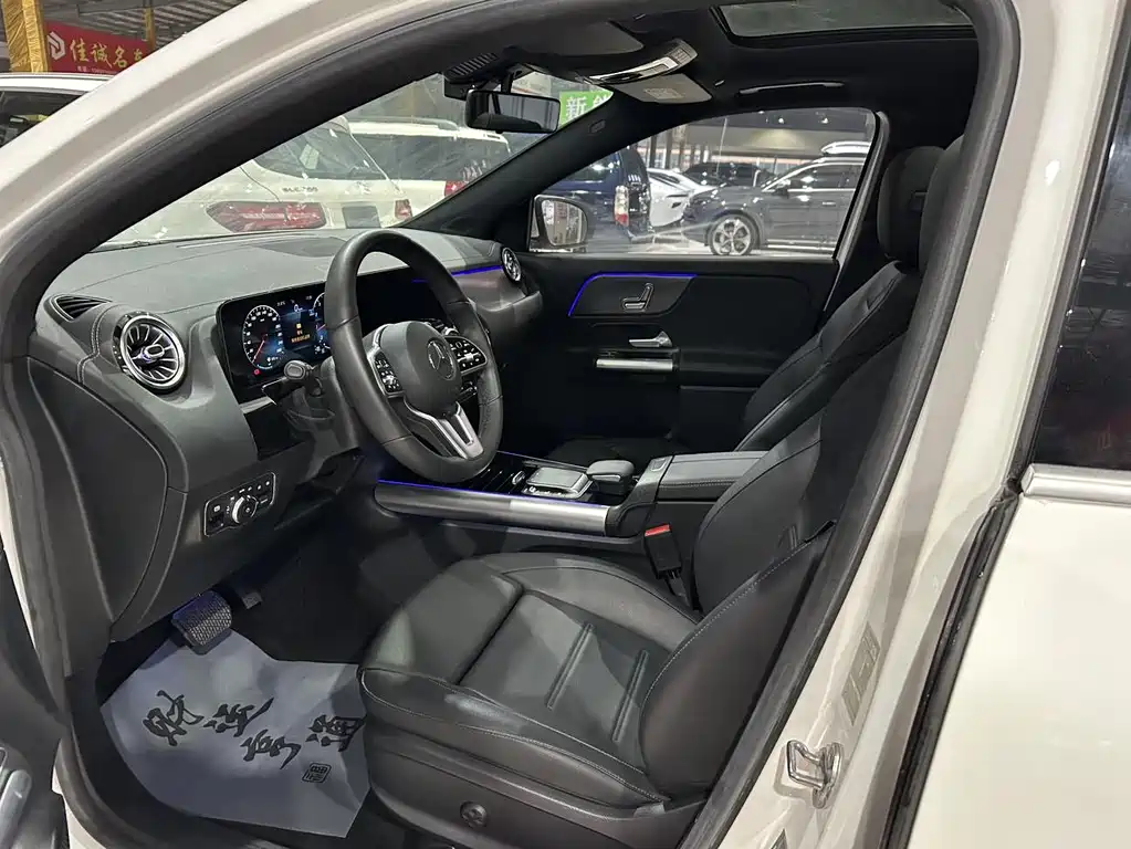 Mercedes-Benz GLA 2021 — фото 20