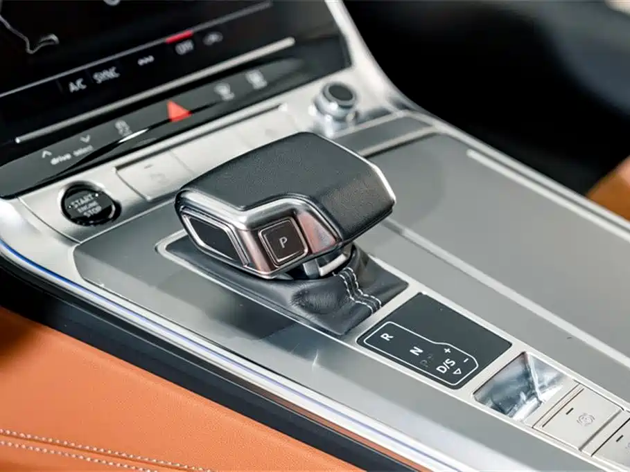 Audi A7L 2024 — фото 14