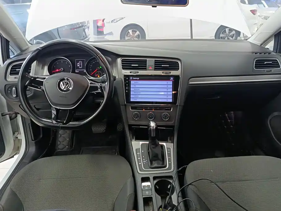 Volkswagen Golf 2015 — фото 12