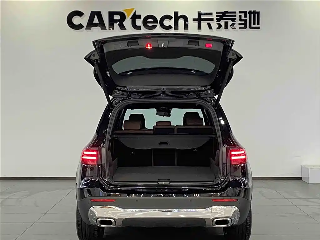 Mercedes-Benz GLB 2024 — фото 12