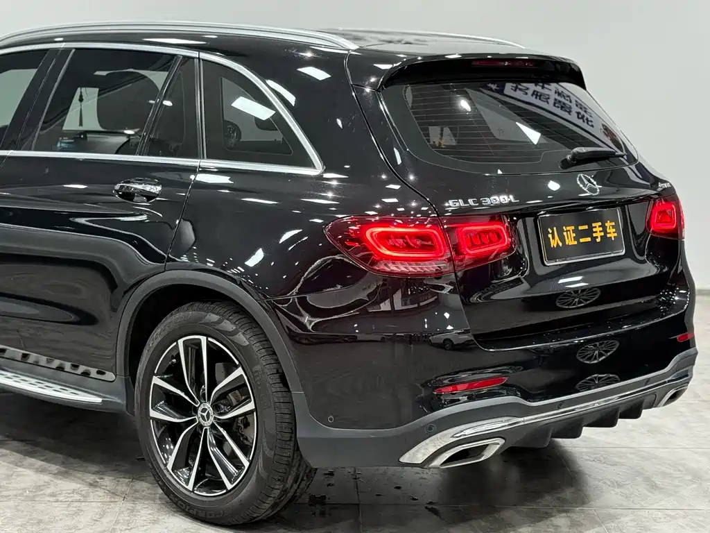 Mercedes-Benz GLC 2020 — фото 16
