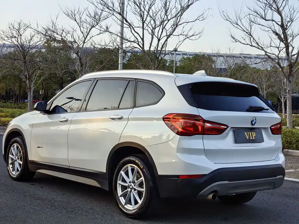 BMW X1 2017 — фото 6