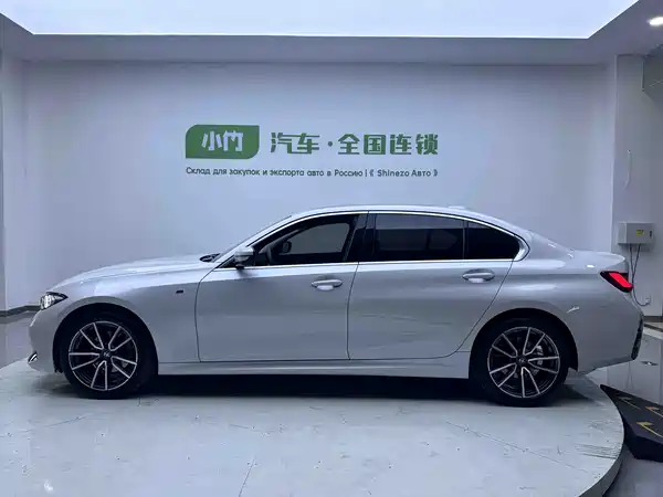 BMW 3 Series 2023